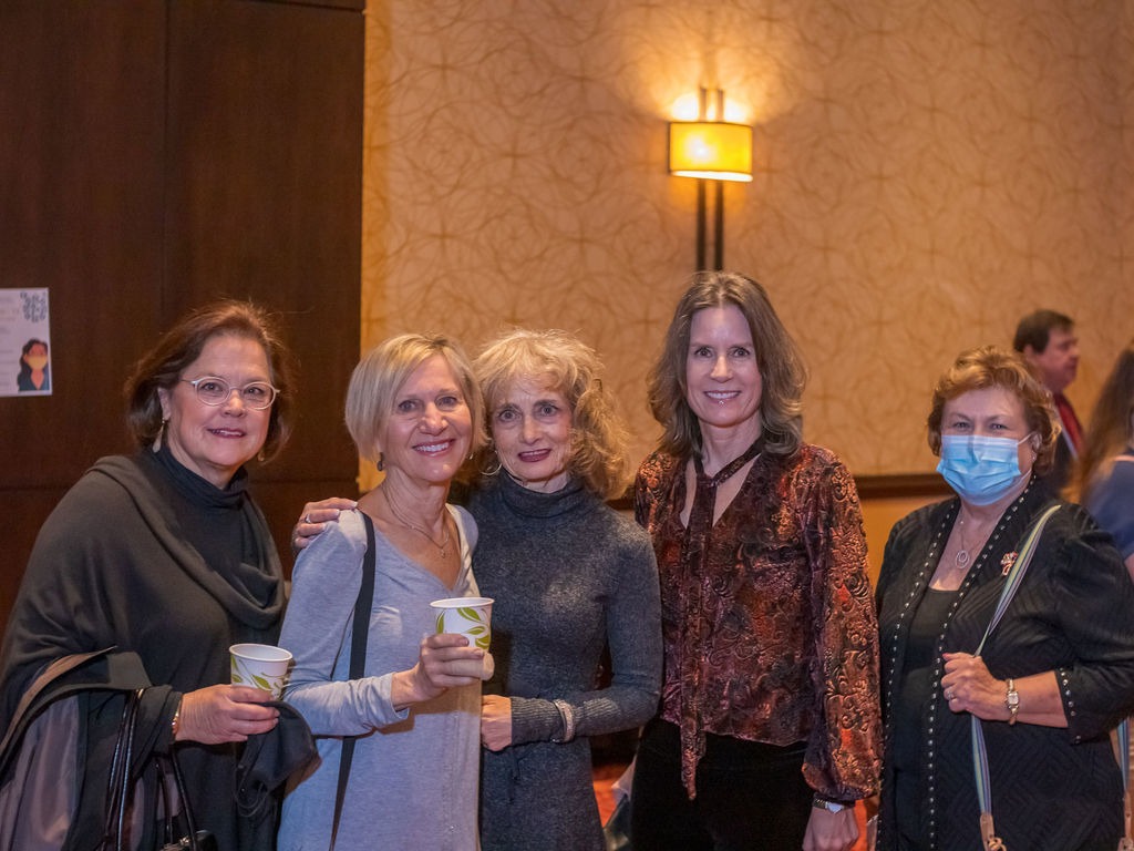 Brenda Weigleman, Anne Matter, Susan Bandy, Miranda Noyes, Marlene Dietz